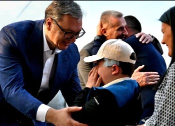 VUČIĆ O DEČAKU ZBOG KOG JE JEDVA ZADRŽAO SUZE "Mi smo kao država uradili ono što je naš posao i naša obaveza, i nastavićemo"