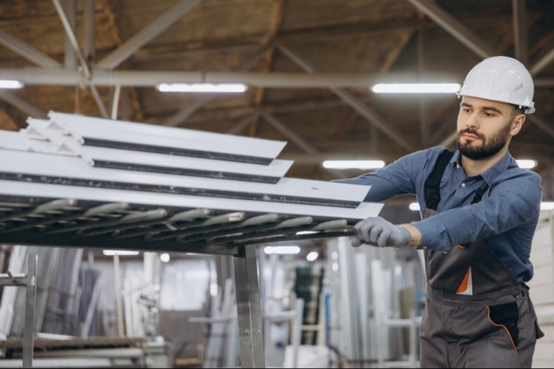 Ključni metal je na udaru - kriza u moreuzu pravi novi globalni problem