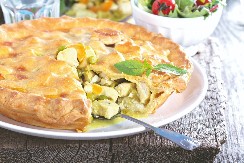 ENGLESKA PITA SA PILETINOM RASPAMETIĆE I GURMANE Pojede se u slast