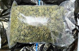 MLADIĆ UHAPŠEN NA NOVOM BEOGRADU U kolima krio pola kile marihuane