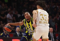 ODUŠEVIO "GROBARE" I "DELIJE" As Fenera dobio pitanje o Zvezdi i Partizanu, pa poručio ovo