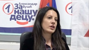 „DOŠAO SI DA NAPLATIŠ LAŽNE SUZE!“ Brutalna poruka SNS poslanice Aleksiću – udarila gde NAJVIŠE BOLI!