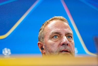 IDE U PENZIJU POSLE BARSELONE Čuveni trener sve šokirao