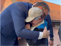 "DNO DNA, POJEDINCI SPREMNI DA POKAZE SVE GRANICE LJUDSKOSTI"Oštra reakcija zbog blokaderskih voditelja koji su ismevali bolesnog dečaka