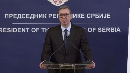 ''SIGURAN SAM DA BOG SVE VIDI'' Vučić o monstruoznim izjavama antisrpskih medija za bolesnog dečaka: Nisam znao da takvi ljudi postoje 