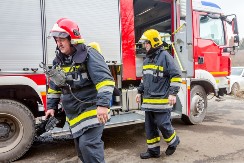 STRAVIČAN NAPAD NA DORĆOLU Biznismenu zapalili vrata stana dok su on i porodica spavali!