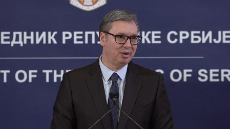 ''SIGURAN SAM DA BOG SVE VIDI'' Vučić o monstruoznim izjavama antisrpskih medija za bolesnog dečaka: Nisam znao da takvi ljudi postoje 
