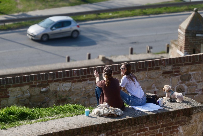 U PETAK TAČNO U OVOLIKO SATI POČINJE PROLEĆE: Dobro pogledajte šta će biti sa suncem u Beogradu