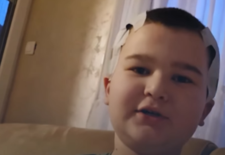 BLOKADERI ISMEVALI DIVNOG DEČAKA Vučić reagovao: "Siguran sam, Bog sve vidi..."