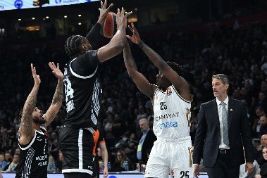 PARTIZAN NEĆE, BARSELONA - HOĆE Kuva se veliki transfer