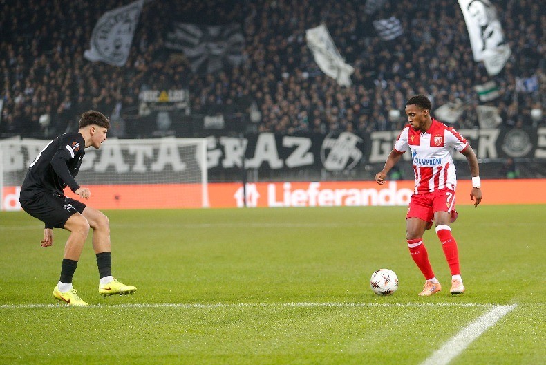 MILIONI SVE BLIŽE Zvezdin fudbaler ponovo postigao gol, 5 miliona se smeši crveno-belima