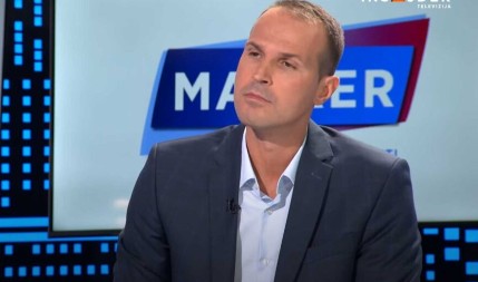 TUŽILAC MILOVANOVIĆ POSTAO ŽRTVA ŠOLAKOVE I NVO MAŠINERIJE: Samo zbog jedne odluke suprotne njihovim interesima