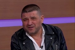  NI ZVEZDA, NI PARTIZAN Isplivala slika Baje Malog Knindže stara 20 godina, ne biste nikada pogodili čiji dres nosi (FOTO)