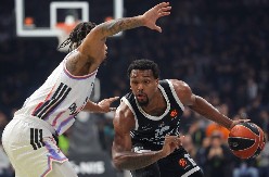 PARIZ - PARTIZAN Crno-beli žele da nastave pobednički niz