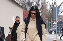 Vratile se pantalone kojih se žene plaše: Ne praštaju ni gram viška, ali ako ih ovako kombinujete, izgledaćete čak i mršavije