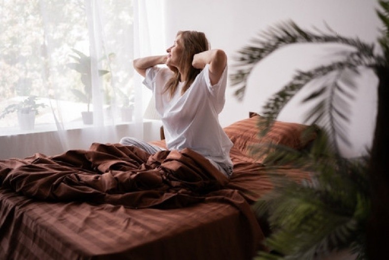 TO RADITE ČIM OTVORITE OČI, PA OSTATAK DANA BUDETE UMORNI Ove jutarnje navike vam kradu energiju