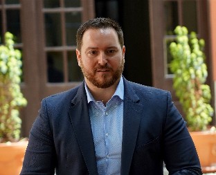 STARI GRAD NA VISINI ZADATKA: Milioni za liftove i sigurniji život stanara!