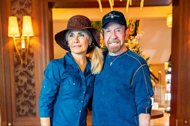 Čak Noris, čovek koji je birao srcem: Zbog žene se odrekao slave i 10 godina nestao – njegova poslednja borba bila je najteža