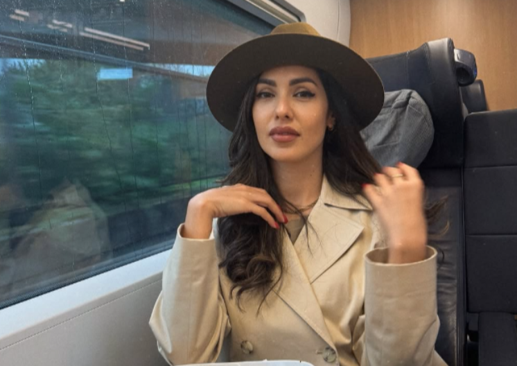 SKUPI PARFEMI I BUKET OD MEDVEDIĆA Tanja Savić proslavila rođendan, nećete verovati koliko godina je napunila! (FOTO)