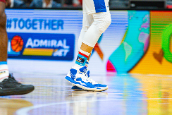 ADMIRALBET I ABA LIGA UZ OSOBE SA DAUNOVIM SINDROMOM “Svet je lepši u šarenim čarapama” - velika humanitarna akcija u okviru AdmiralBet ABA lige u znak podrške i osnaživanja zajednice