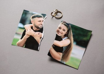 ŠOKANTNO OTKRIĆE ADVOKATICE: Ove dve rečenice otkrivaju da je ljubav GOTOVA!