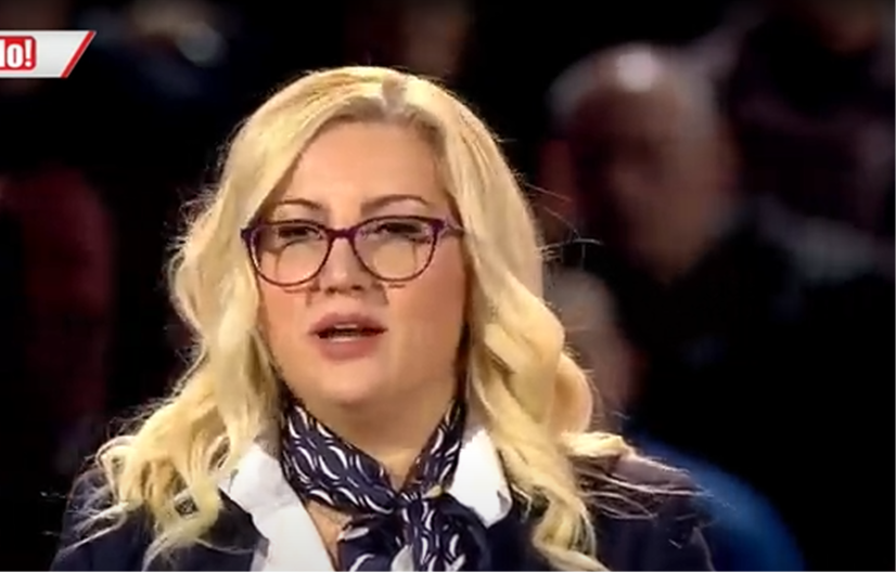 SNAŽNE REČI SONJE ILIĆ ODJEKUJU U PREPUNOJ ARENI: Ne stojim kako bih se prisećala kako su nam razarali zemlju... to smo pobedili! Već stojim zbog Gavrilove budućnosti