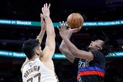 Detroit pobedio Voriorse i matematički obezbedio plej-of NBA lige