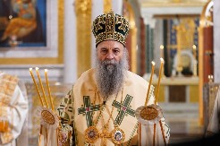 HRVATI OPET NAPADAJU SPC I to samo zato što patrijarh ima odlične odnose sa predsednikom Srbije