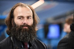 U DRUŠTVU ZVEZDINE LEGENDE Čuveni reprezentativac Srbije posetio Gazimestan, promenom ličnog opisa šokirao javnost