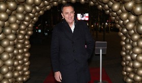 ESTRADA SE SJATILA KOD SERGEJA ĆETKOVIĆA Zavirite na glamuroznu proslavu njegovog 50. rođendana! (FOTO)