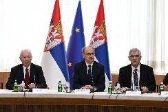 Vlada produžila uredbu kojom ograničava cene derivata nafte još 150 dana