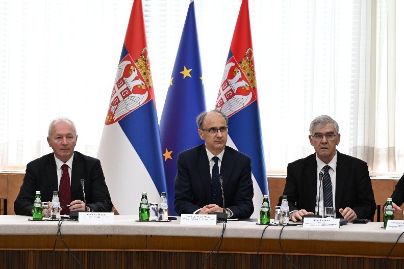 Vlada produžila uredbu kojom ograničava cene derivata nafte još 150 dana