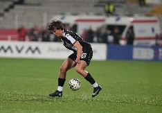 "MOTIVIŠE ME ŠTO SU SVI PROTIV NAS" Priče iz svlačionice bisera Partizana