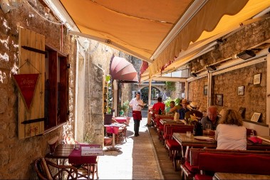 Plata do 3.000 evra - sezonci već pakuju kofere