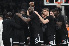 PARTIZAN - ASVEL Očajna četvrtina crno-belih, Francuzi na dvocifrenom plusu