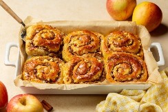 PUŽIĆI SA JABUKAMA I ORASIMA MIRISNI I SLASNI Samo dodajte čaj ili kafu