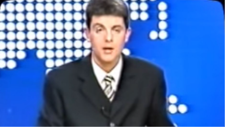 "POŠTOVANI GLEDAOCI, DOBRO VEČE, NATO AVIONI SU NAS NAPALI" On je 1999. saopštio da je počelo bombardovanje