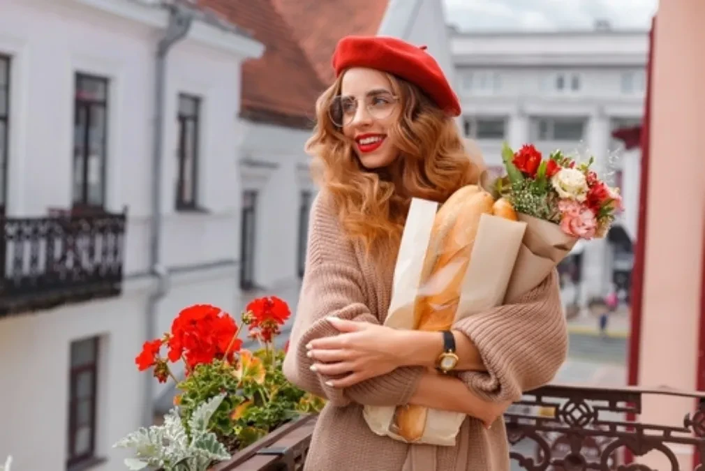 Kako se oblače prave Parižanke: 5 pravila svaka žena mora da zna