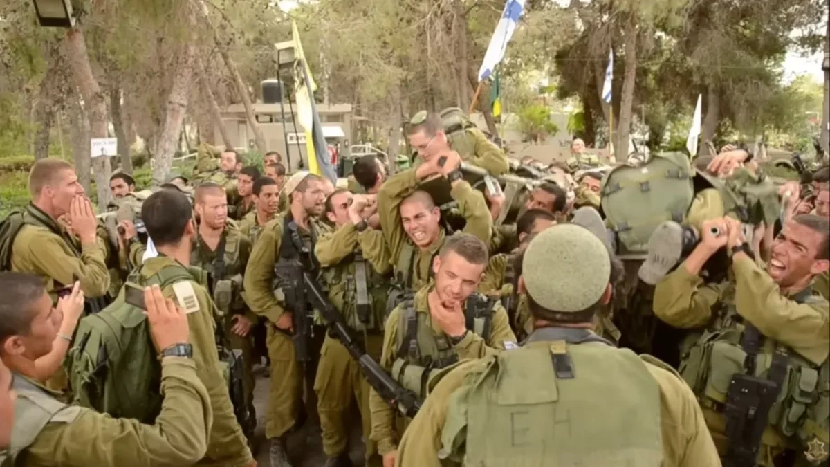 SPREMAJU SE! Izrael pozvao rekordan broj rezervista u vojsku