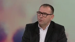 Pogađa mlade ljude između 15. i 40. godine, dolazi podmuklo: Doktor Predrag upozorio na opaku bolest, evo da li može da se izleči?