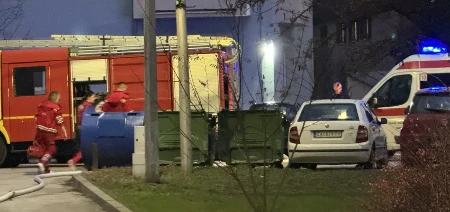 PORODICI SA TROJE DECE IZGORELA CELA KUĆA Otac i devojčica (5) u teškom stanju (FOTO)