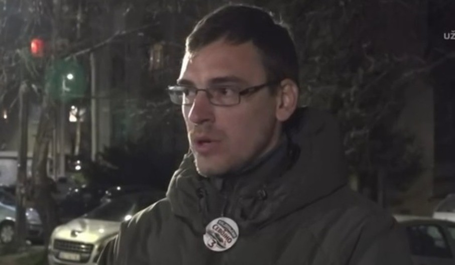 OVAJ "NOBELOVAC" DA VODI OPŠTINU?! Studenti pronađeni u blokadi mozga