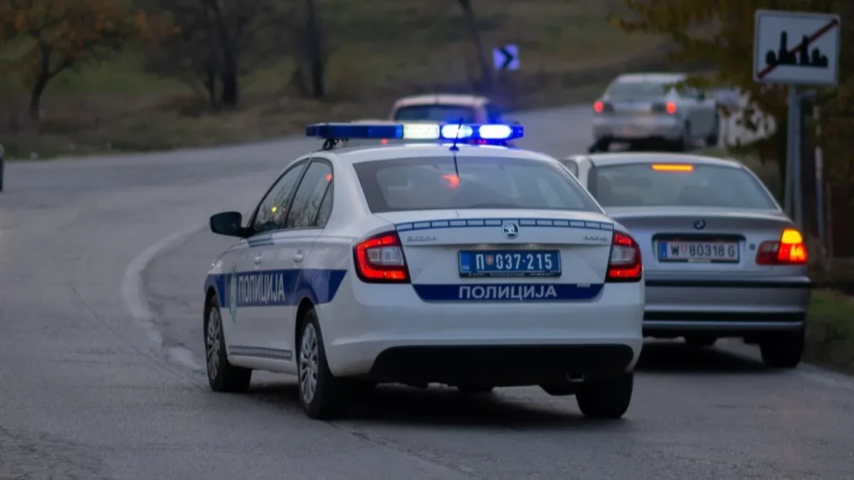 PRETUKLI TAKSISTU, SLOMILI MU LOBANJU Užas u Zaječaru, uhapšeni mladići 