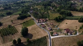 Preko 100.000 dinara: Lučani ubedljivi na tronu, najviše plate u Moravičkom okrugu godinama imaju stanovnici ove opštine