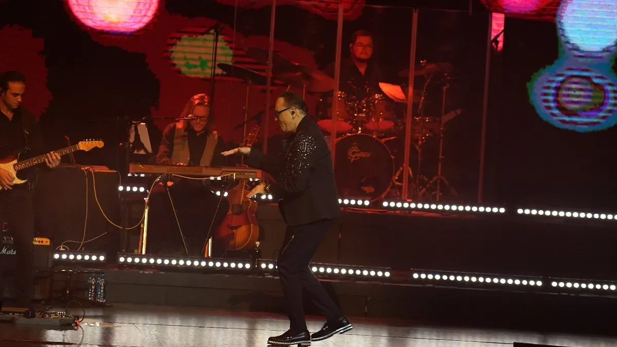 "POMEŠALI SU ME SA KOLUMBIJSKIM NARKO-BOSOM" Pevač uhapšen u Nemačkoj: "Zbog greške policije 2 dana sam bio zatvoren"