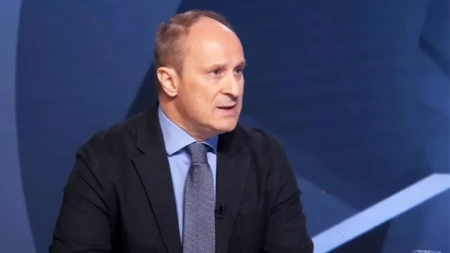 NOVA BRUKA PREDSEDNIKA VST BRANKA STAMENKOVIĆA: Ne zna Ustav i piše predsedniku Ustavnog suda da mu pojasni 