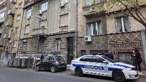 OVDE JE PRONAĐENO MUMIFICIRANO TELO NA DORĆOLU Horor u stambenoj zgradi, zatečen i leš psa (FOTO+VIDEO)