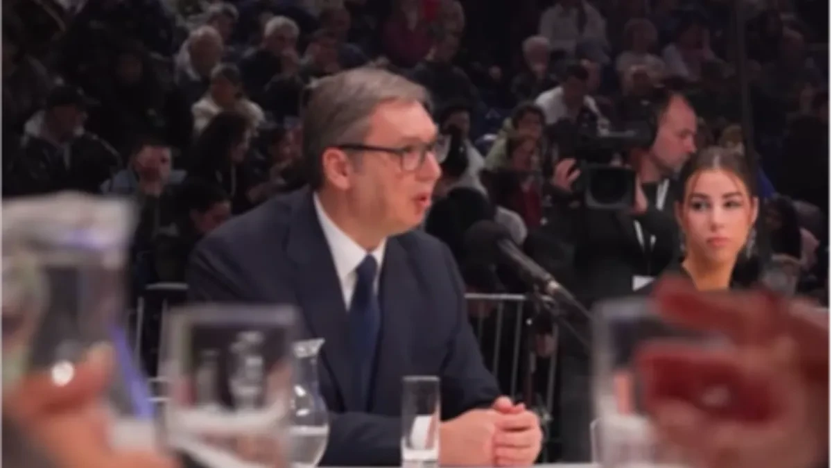 VUČIĆ ZAGRMEO! „Menjajte se ili odlazite – narod mora da se čuje!“ Poslao jasnu poruku lokalnim liderima