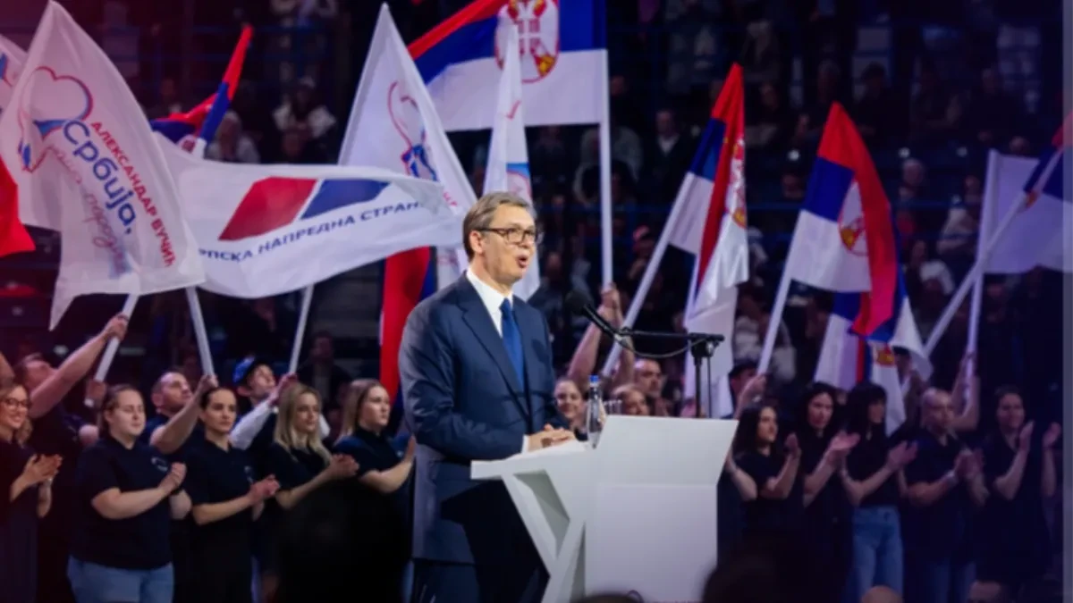 VUČIĆ SE OGLASIO RANO JUTROS Obratio se onima koji su PRETILI SRBIJI