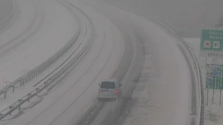 HRVATI ŠOKIRANI, SKROZ SU ZAVEJANI! I auto-put im je zatrpan - STIGLO UPOZORENJE